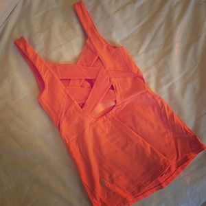 Lululemon criss cross back tank top